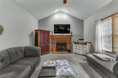 1127 Fireside Trail, Grandview Heights, OH 44147 - Photo 15