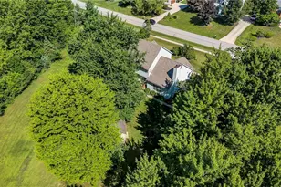 1127 Fireside Trail, Grandview Heights, OH 44147 - Photo 47