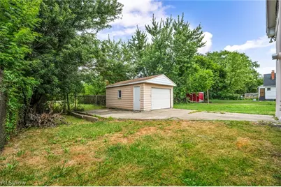 13805 Chapelside Avenue, Loveland, OH 44120 - Photo 39