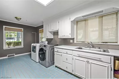 2917 Westmoreland Avenue NW, Canton, OH 44718 - Photo 39