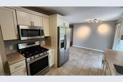 2491 Samira Road, Stow, OH 44224 - Photo 5
