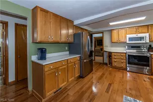 6310 Dodge Rd SW, Canton, OH 44706 - Photo 9