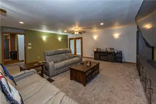 6310 Dodge Rd SW, Canton, OH 44706 - Photo 17