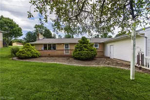 6310 Dodge Rd SW, Canton, OH 44706 - Photo 1