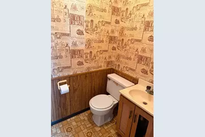 8311 S Elyria Road, Shreve, OH 44676 - Photo 9