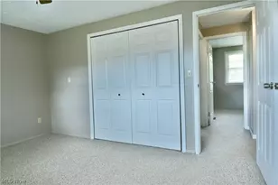 1382 Northfield, Mineral Ridge, OH 44440 - Photo 25