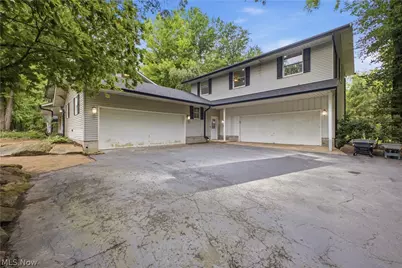 5683 Chestnut Ridge Road, Hubbard, OH 44425 - Photo 3