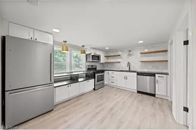 3301 Hancock Avenue #Up, Loveland, OH 44113 - Photo 11