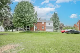 1410 Schneider St NE, Canton, OH 44721 - Photo 23
