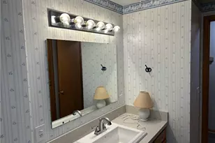 4384 Parkdale Ave NW, Canton, OH 44718 - Photo 13