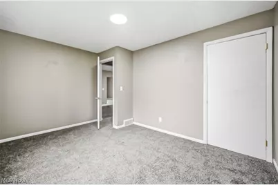 339 Westminster Avenue, Youngstown, OH 44515 - Photo 13