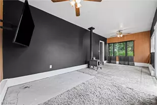 773 Dan St, Akron, OH 44310 - Photo 27
