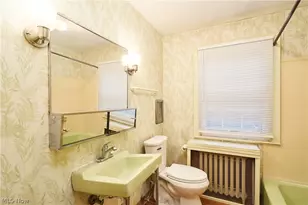 1296 Delia Ave, Akron, OH 44320 - Photo 17