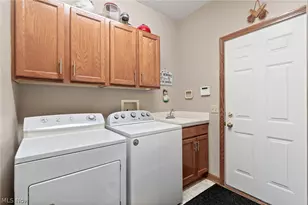 2650 Missenden St NW, North Canton, OH 44720 - Photo 17