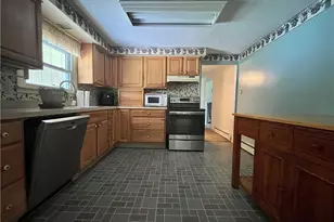 5921 Pine St, Andover, OH 44003 - Photo 17