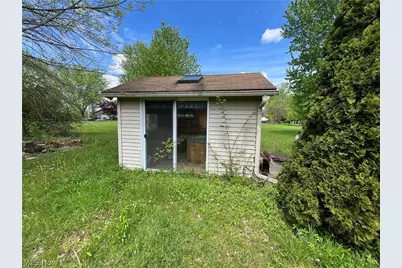 5921 Pine Street, Andover, OH 44003 - Photo 35