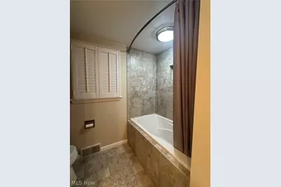 8420 W Ridge Road, Elyria, OH 44035 - Photo 25