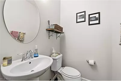 1388 Annette Court, Oakwood, OH 44107 - Photo 15