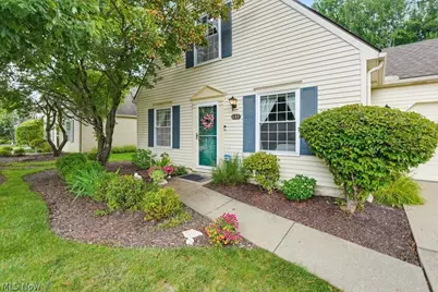131 Marwyck Place Lane, Northfield Center, OH 44067 - Photo 3
