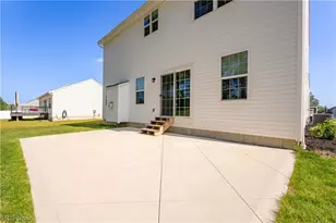 2293 Monaco St NW, Uniontown, OH 44685 - Photo 37