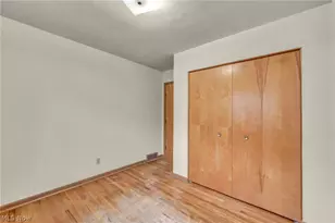 261 Fairmount Ave, Barberton, OH 44203 - Photo 15