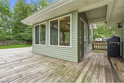 5066 Creekside Boulevard, Brunswick Hills, OH 44212 - Photo 35