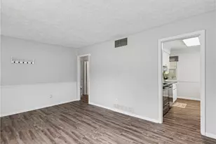 2180 Schubert St, Cuyahoga Falls, OH 44221 - Photo 3