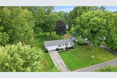 6955 Colleen Drive, Youngstown, OH 44512 - Photo 27