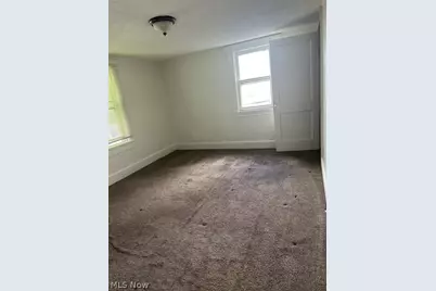 505 6th Street, Campbell, OH 44405 - Photo 5