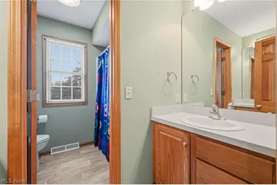 46787 Middle Ridge Road, Amherst, OH 44001 - Photo 27