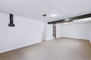 378 Dehoff Dr, Youngstown, OH 44515 - Photo 23