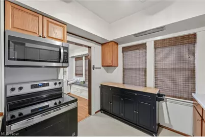 17476 Shaw Avenue, Oakwood, OH 44107 - Photo 11