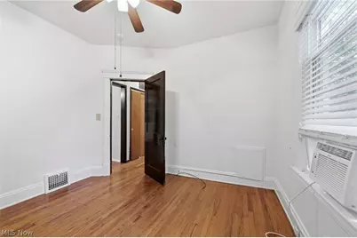 17476 Shaw Avenue, Oakwood, OH 44107 - Photo 13