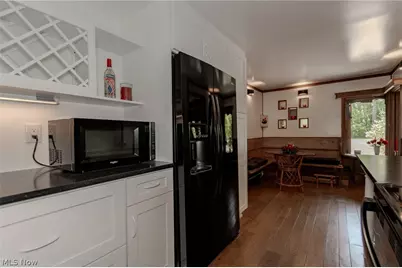 37075 Skyline Drive, Willoughby Hills, OH 44094 - Photo 7