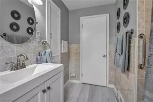 514 Everhard Rd SW, North Canton, OH 44709 - Photo 13