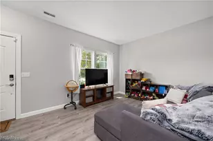37970 Terrell Dr, North Ridgeville, OH 44039 - Photo 17