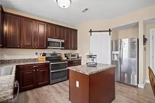 37970 Terrell Dr, North Ridgeville, OH 44039 - Photo 3