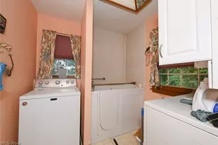 4429 Deerfield Ave NW, North Lawrence, OH 44666 - Photo 19