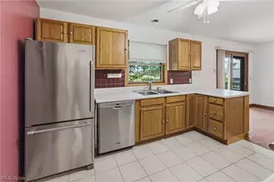 3460 Swallen Ave, Louisville, OH 44641 - Photo 29