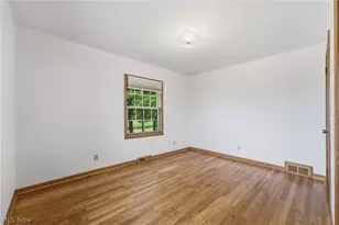 3460 Swallen Ave, Louisville, OH 44641 - Photo 35