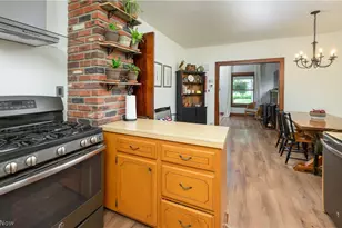 1283 Lipton Ave SW, North Canton, OH 44720 - Photo 9