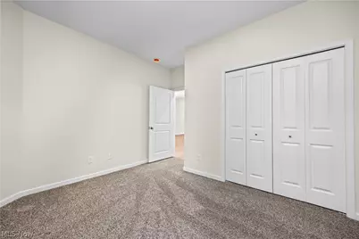 509 Eldemire Lane, Elyria, OH 44035 - Photo 17