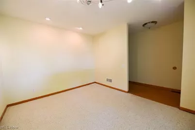3108 Vermont Place, Green, OH 44312 - Photo 41
