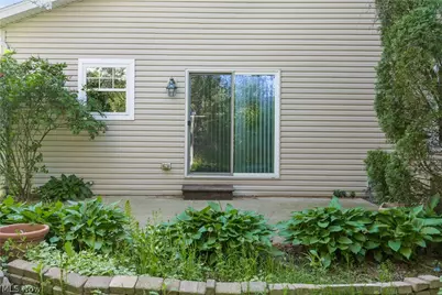 3108 Vermont Place, Green, OH 44312 - Photo 5