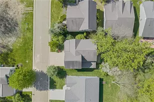 3108 Vermont Pl, Green, OH 44312 - Photo 3
