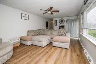 6781 Peck Rd, Ravenna, OH 44266 - Photo 13
