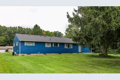 6781 Peck Road, Ravenna, OH 44266 - Photo 9
