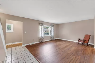 244 Georgia Avenue, Elyria, OH 44035 - Photo 11