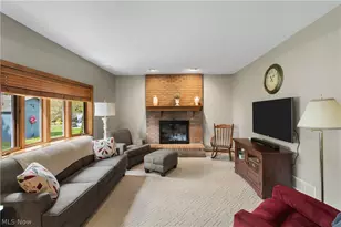 881 Dan Ave, Canal Fulton, OH 44614 - Photo 5