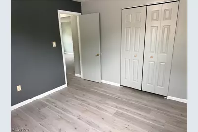 929 Cook Avenue #2, Youngstown, OH 44512 - Photo 11